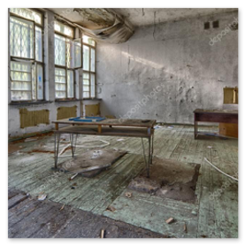 Aula scolastica luminosa dopo ristrutturazione